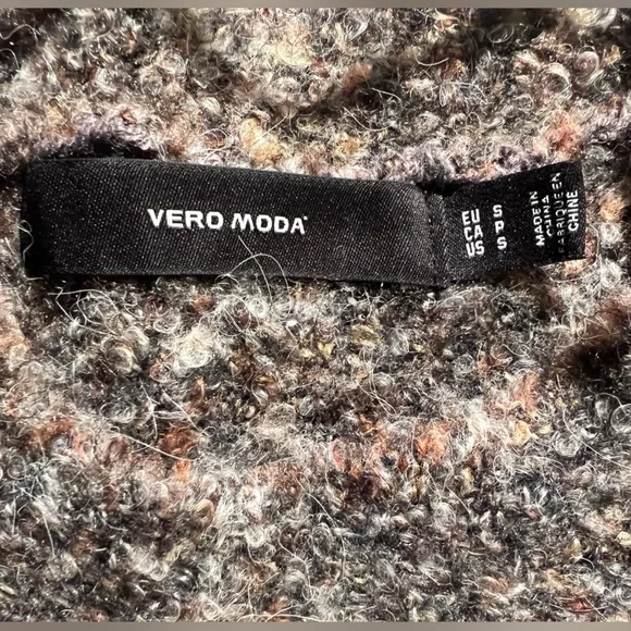 Bouclé Sweater Tank by Vero Moda - Picture 7 of 10